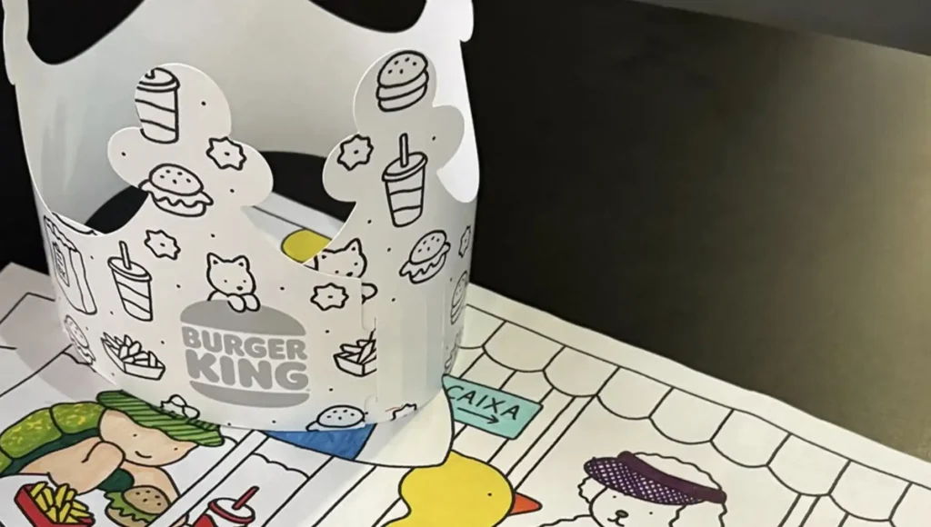 A coroa do BK ficou ainda mais real: agora é pra colorir, customizar e postar! Solte sua criatividade com os traços de Bobbie Goods e os marcadores da Faber-Castell.