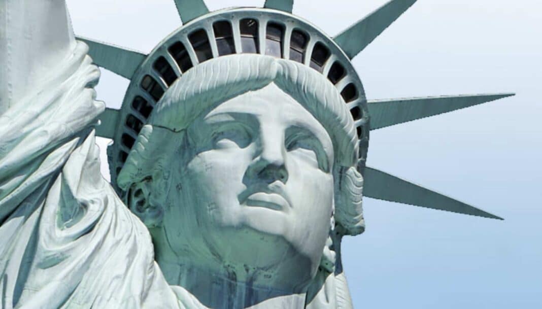 O governo dos Estados Unidos disponibiliza cursos gratuitos de inglês online para iniciantes e alunos intermediários