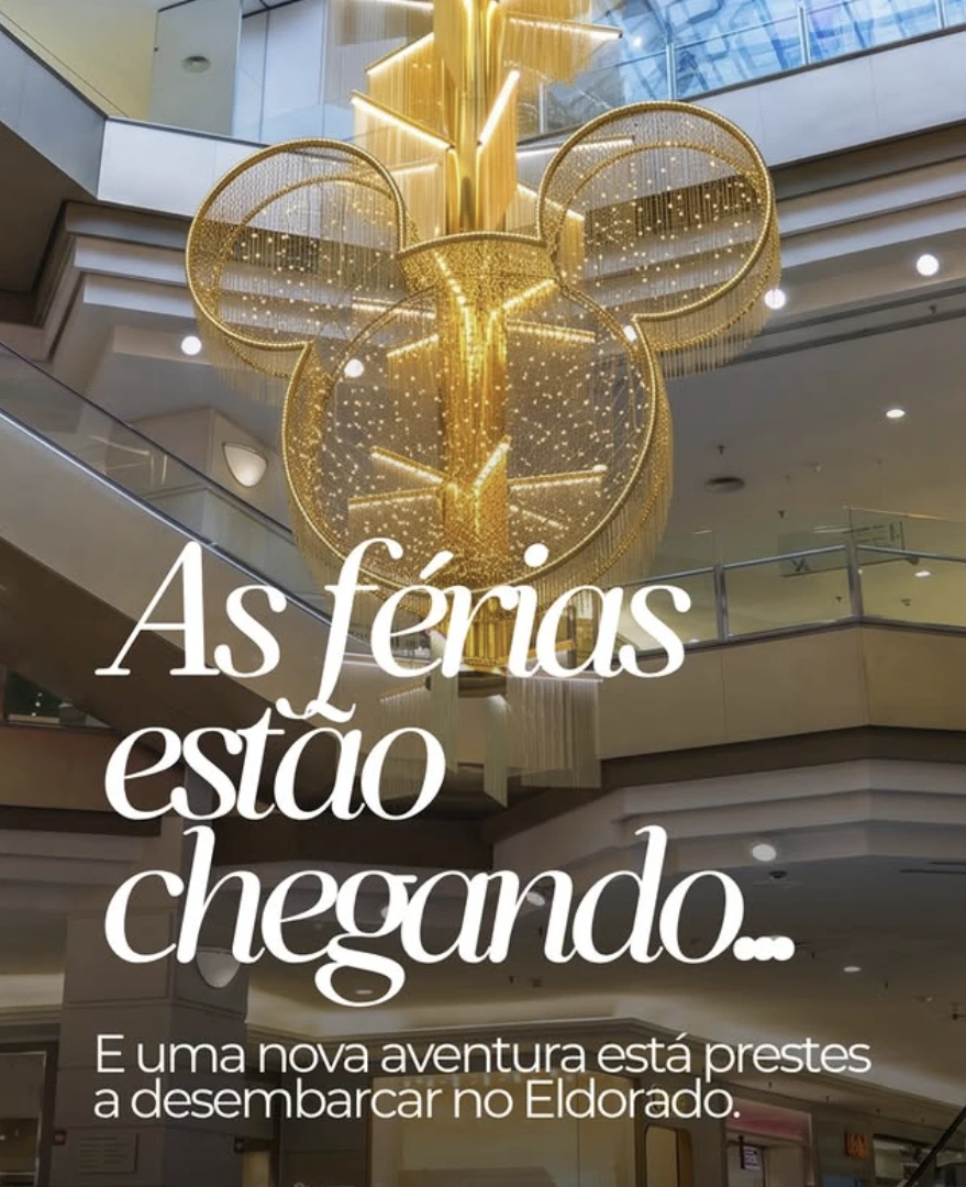 Decoração em formato da cabeça do Mickey instalada no Shopping Eldorado anuncia a chegada da atração de férias da Disney.