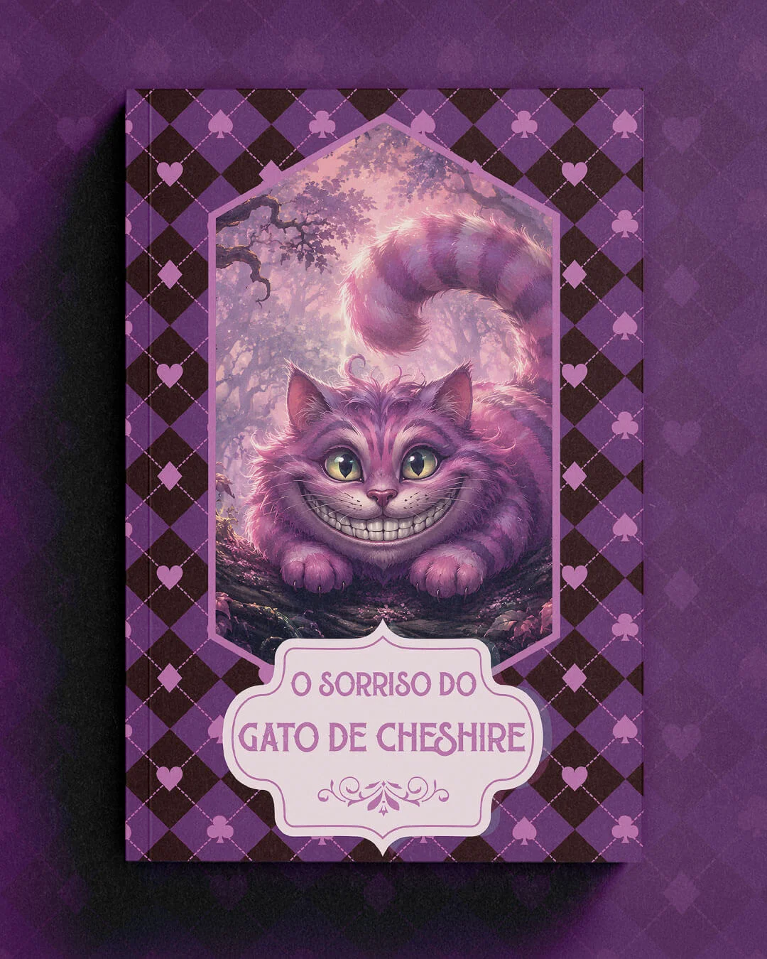 Capa da antologia O Sorriso do Gato de Cheshire com ilustração do famoso gato em destaque