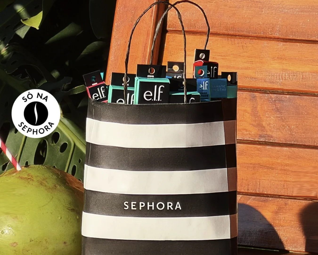 Sacola da Sephora com produtos e.l.f. Cosmetics