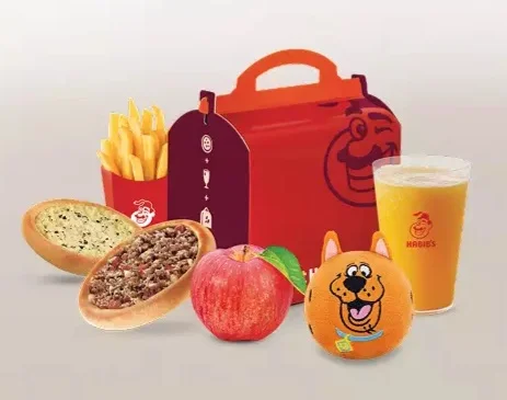 Kit Habib’s com pula-pelúcia de Scooby-Doo.